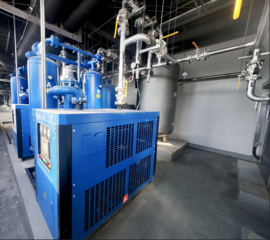 再携手!德耐尔空压机助力硅业行业，共赴高效环